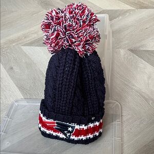 47 Brand Navy and Red Knit Pom-Pom Beanie